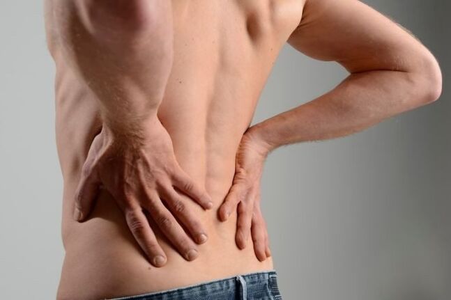 Dor nas costas con prostatite